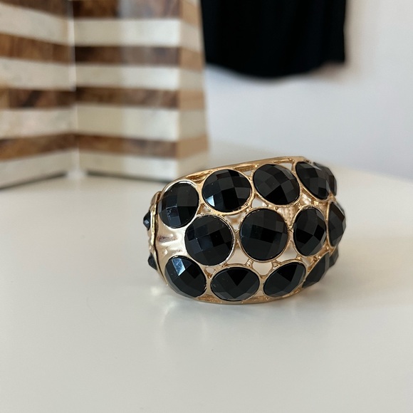 Amrita Singh statement bangle bracelet black w/. gold metal spring clasp Indian - Picture 1 of 10